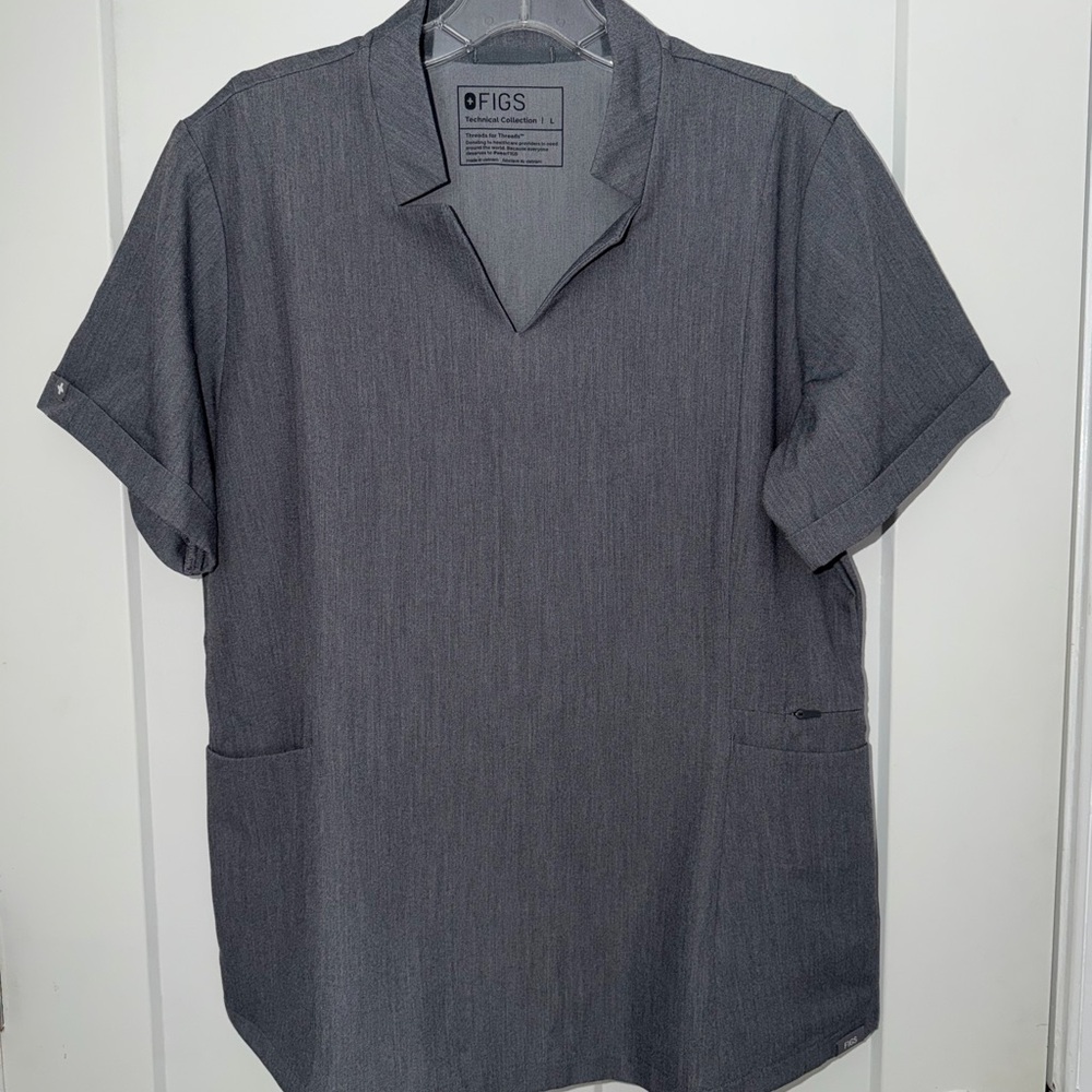 FIGS Inala Slim Top - Picture 2 of 4